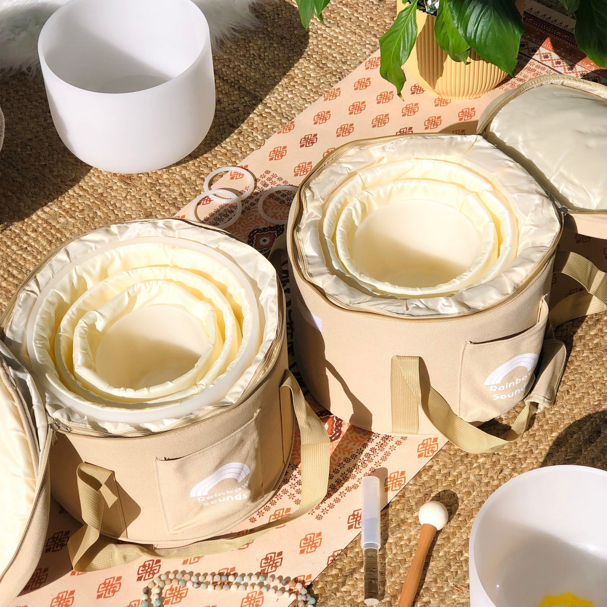Set of 3 White Sound Therapy Bowls